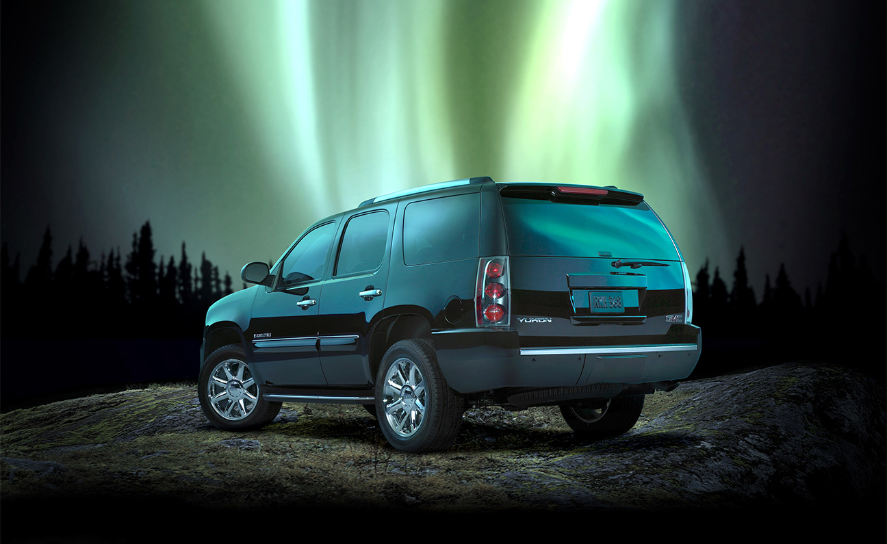 GMC Yukon Nortern Lights