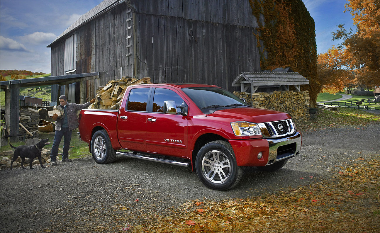 Nissan Titan Truck F3-4PS Beauty Shot
