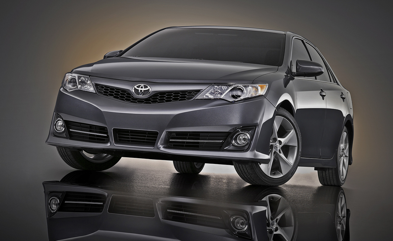 Toyota Camry 2013 Low DS7-8